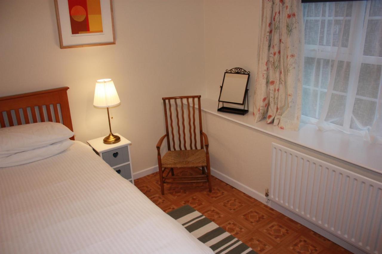 Tornaroan Cottage Ballycastle Exterior photo